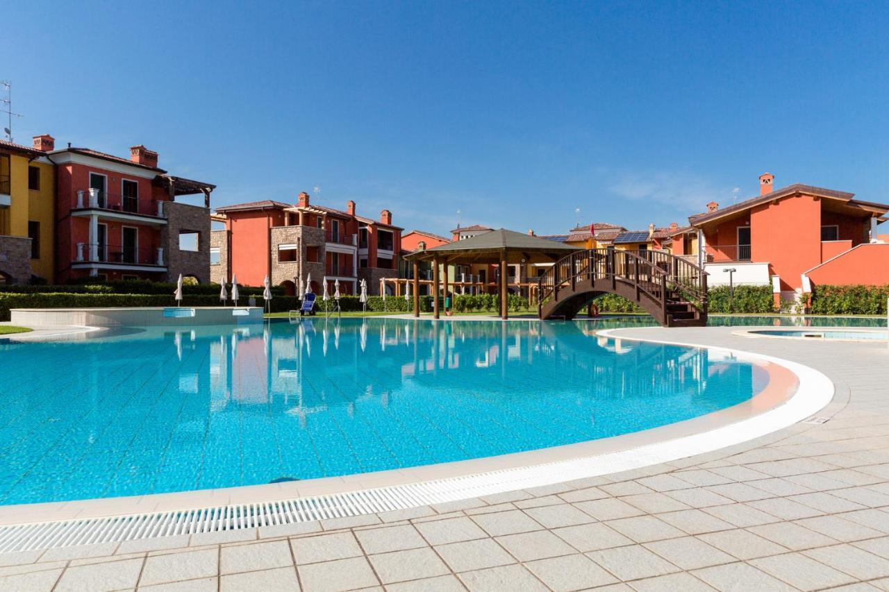 Appartamento Corina Sirmione Exteriér fotografie