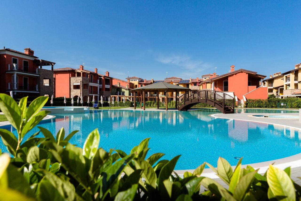 Appartamento Corina Sirmione Exteriér fotografie